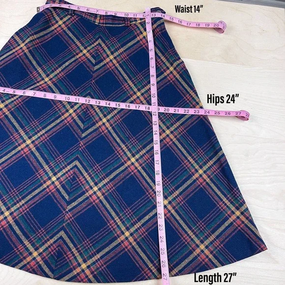 Vintage 1970s Wool Plaid A-Line Midi Skirt - Picture 6 of 7